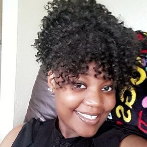 Meet your Posher, Imani